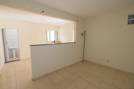 Sala/Quarto de casa para alugar com 1 quarto, 50m² em Jardim Roberto, Osasco
