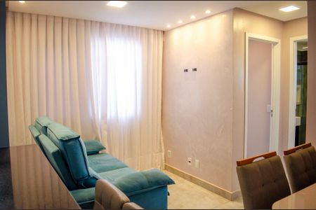 Apartamento para alugar com 55m², 2 quartos e sem vaga