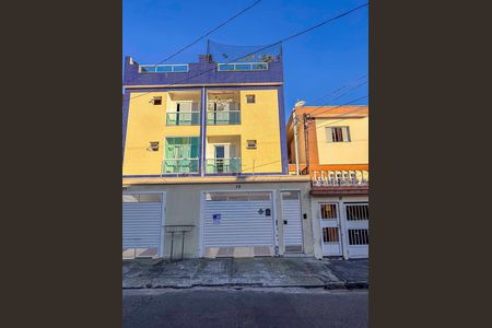Apartamento para alugar com 60m², 2 quartos e 1 vaga Apartamento para alugar com 60m², 2 quartos e 1 vagaFachada