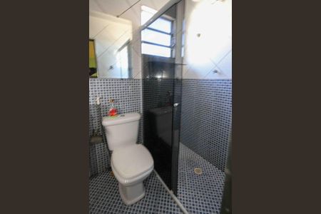 Casa à venda com 105m², 5 quartos e 1 vaga Casa à venda com 105m², 5 quartos e 1 vagaBanheiro da Suite 03