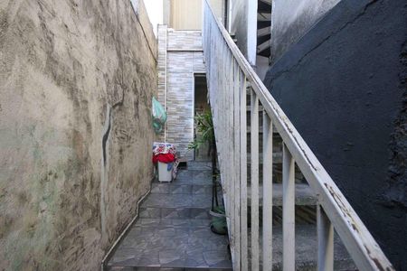 Casa à venda com 105m², 5 quartos e 1 vaga Casa à venda com 105m², 5 quartos e 1 vagaÁrea de Serviço