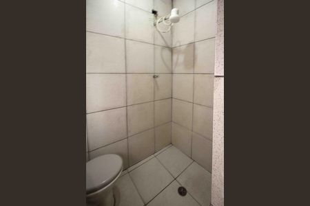 Casa à venda com 105m², 5 quartos e 1 vaga Casa à venda com 105m², 5 quartos e 1 vagaBanheiro Casa 02