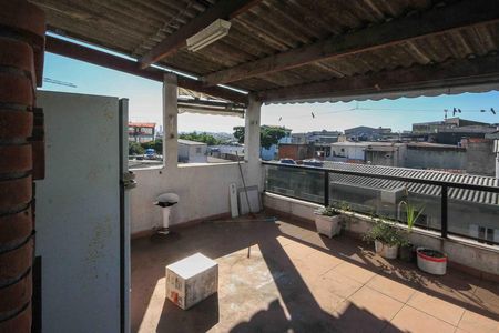 Casa à venda com 105m², 5 quartos e 1 vaga Casa à venda com 105m², 5 quartos e 1 vagaÁrea de Serviço casa 03