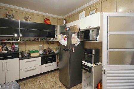 Casa à venda com 105m², 5 quartos e 1 vaga Casa à venda com 105m², 5 quartos e 1 vagaCozinha