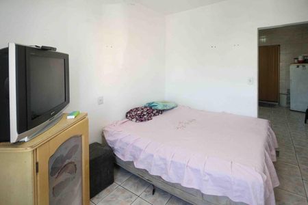 Casa à venda com 105m², 5 quartos e 1 vaga Casa à venda com 105m², 5 quartos e 1 vagaQuarto