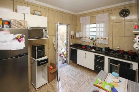 Casa à venda com 105m², 5 quartos e 1 vaga Casa à venda com 105m², 5 quartos e 1 vagaCozinha