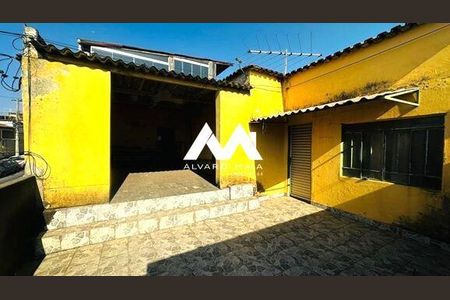 Casa à venda com 273m², 3 quartos e 2 vagas