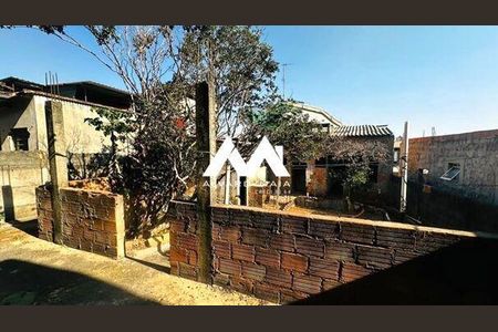 Casa à venda com 273m², 3 quartos e 2 vagas