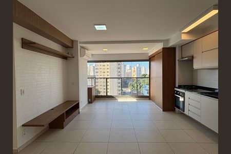 Sala de apartamento para alugar com 2 quartos, 75m² em Mirandópolis, São Paulo