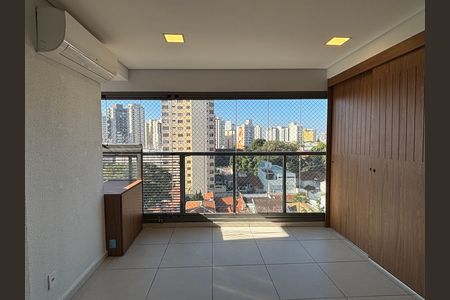 Sacada de apartamento para alugar com 2 quartos, 75m² em Mirandópolis, São Paulo