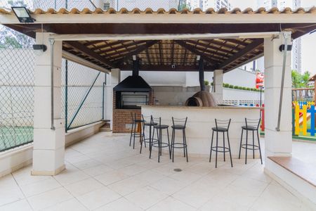 Apartamento para alugar com 64m², 2 quartos e 1 vaga