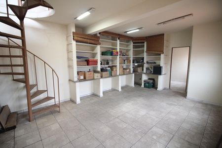 Casa à venda com 314m², 4 quartos e 4 vagasEdícula 