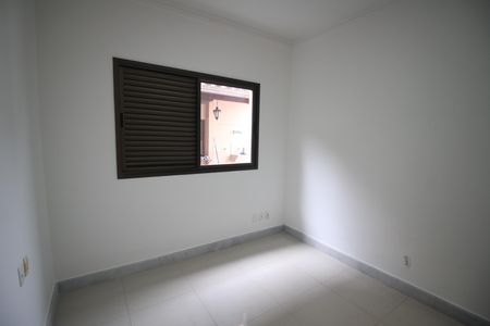 Casa à venda com 314m², 4 quartos e 4 vagasQuarto 3