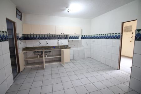 Casa à venda com 314m², 4 quartos e 4 vagasEdícula 