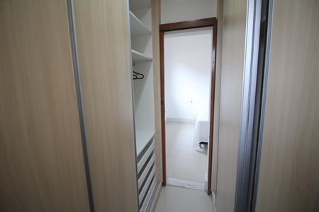 Casa à venda com 314m², 4 quartos e 4 vagasCloset da Suíte