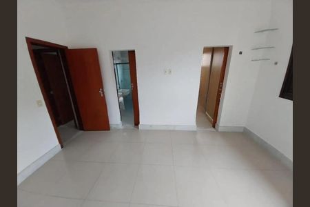 Sala de casa para alugar com 4 quartos, 314m² em Tirol, Contagem