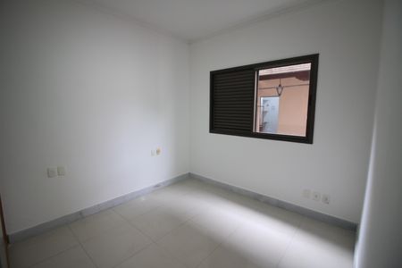 Casa à venda com 314m², 4 quartos e 4 vagasQuarto 3