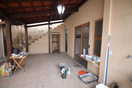 Casa à venda com 314m², 4 quartos e 4 vagasQuintal e Area de Serviço