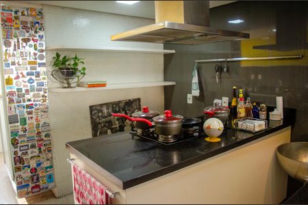 Apartamento para alugar com 165m², 3 quartos e sem vaga