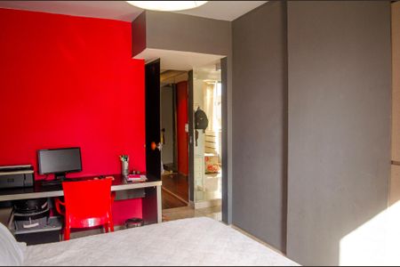 Apartamento para alugar com 165m², 3 quartos e sem vaga