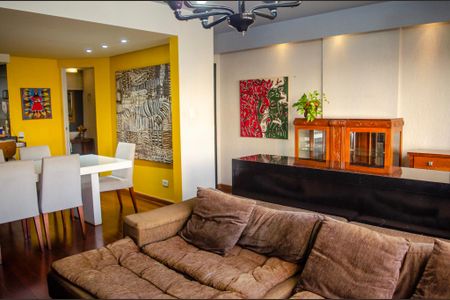 Apartamento para alugar com 3 quartos, 165m² em Setor Central, Goiânia