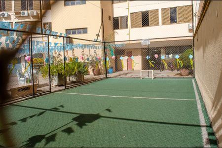 Apartamento para alugar com 165m², 3 quartos e sem vaga
