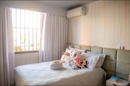 Apartamento para alugar com 165m², 3 quartos e sem vaga