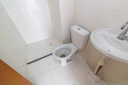 Apartamento para alugar com 45m², 2 quartos e sem vaga Apartamento para alugar com 45m², 2 quartos e sem vagaBanheiro