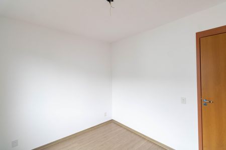 Quarto 2 de apartamento para alugar com 2 quartos, 45m² em Guaratiba, Rio de Janeiro