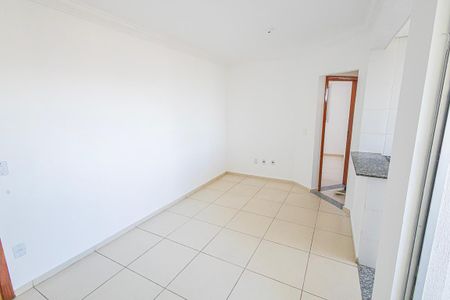 Apartamento para alugar com 70m², 2 quartos e 1 vaga Apartamento para alugar com 70m², 2 quartos e 1 vagaSala
