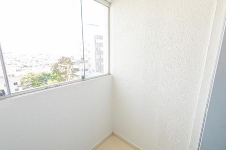Apartamento para alugar com 70m², 2 quartos e 1 vaga Apartamento para alugar com 70m², 2 quartos e 1 vagaVaranda
