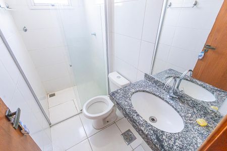 Apartamento para alugar com 70m², 2 quartos e 1 vaga Apartamento para alugar com 70m², 2 quartos e 1 vagaBanheiro