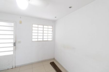 Casa de condomínio para alugar com 50m², 2 quartos e 1 vaga Casa de condomínio para alugar com 50m², 2 quartos e 1 vagaSala