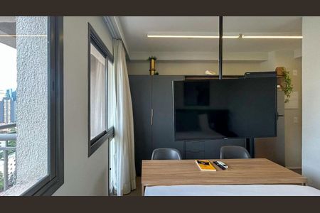Sala - Quarto de kitnet/studio à venda com 1 quarto, 20m² em Santo Amaro, São Paulo
