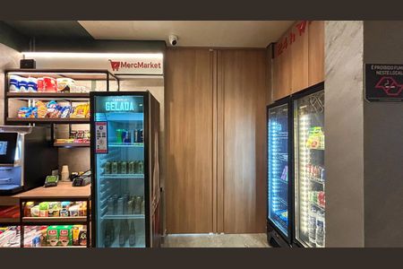 Studio à venda com 20m², 1 quarto e sem vagaMini Mercado