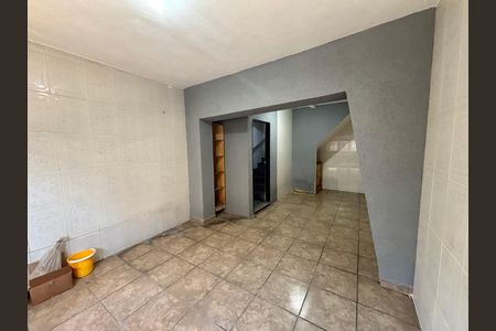 Casa à venda com 90m², 2 quartos e 1 vaga Casa à venda com 90m², 2 quartos e 1 vagaGaragem
