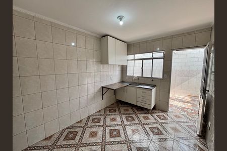 Casa à venda com 90m², 2 quartos e 1 vaga Casa à venda com 90m², 2 quartos e 1 vagaCozinha