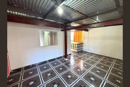 Quintal  de casa à venda com 2 quartos, 90m² em Jardim Ponte Rasa, São Paulo