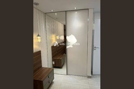 Apartamento à venda com 74m², 2 quartos e 1 vaga