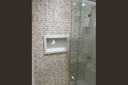 Apartamento à venda com 74m², 2 quartos e 1 vaga