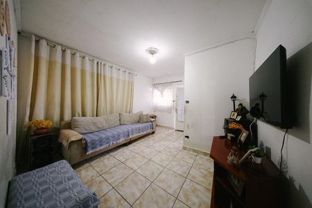 Casa para alugar com 180m², 3 quartos e 1 vaga Casa para alugar com 180m², 3 quartos e 1 vagaSala