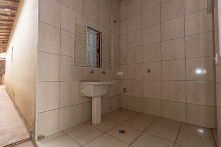Casa à venda com 70m², 2 quartos e 1 vaga Casa à venda com 70m², 2 quartos e 1 vagaÁrea de Serviço