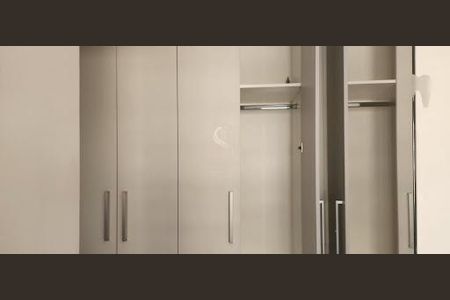 Apartamento à venda com 2 quartos, 55m² em Vila Anastácio, São Paulo