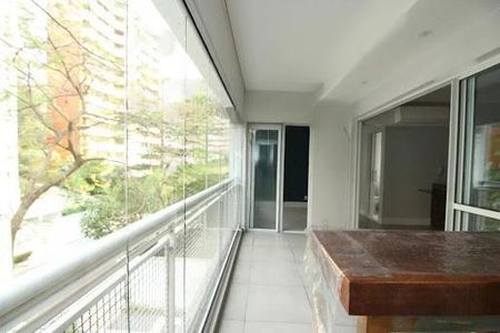 Apartamento à venda com 70m², 2 quartos e 2 vagas