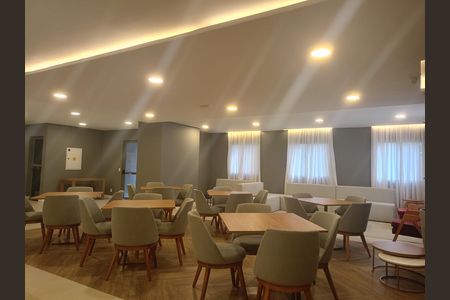 Apartamento para alugar com 40m², 2 quartos e sem vaga Apartamento para alugar com 40m², 2 quartos e sem vagaÁrea comum - Salão de festas
