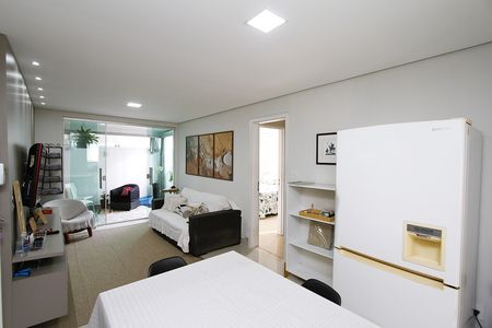 Apartamento à venda com 135m², 2 quartos e 2 vagasSala