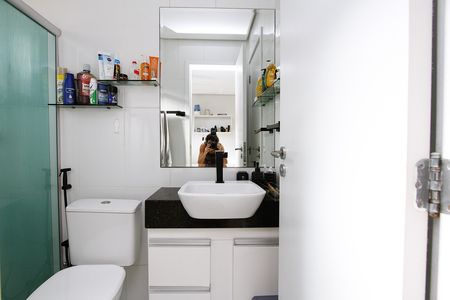 Apartamento à venda com 135m², 2 quartos e 2 vagasBanheiro da Suíte