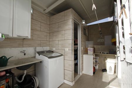 Apartamento à venda com 135m², 2 quartos e 2 vagasÁrea de Serviço