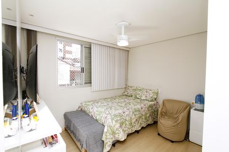 Apartamento à venda com 135m², 2 quartos e 2 vagasQuarto 2  semi Suíte