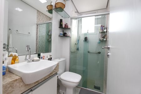 Apartamento à venda com 135m², 2 quartos e 2 vagasBanheiro da semi Suíte